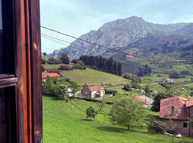 Gospodarstwo wiejskie Basiver - Pico Samelar *